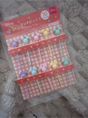 *NWT* Daiso Disney Pastel Mickey Ear food picks out